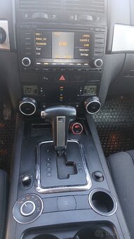 Wolkswagen touareg - 4