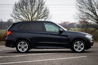 BMW X5 xDrive30d M-Packet 190kw AT/8 2018 - 4