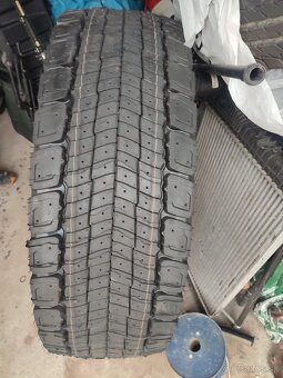 MICHELIN R22,5 315/70 X-Line D M+S - 4