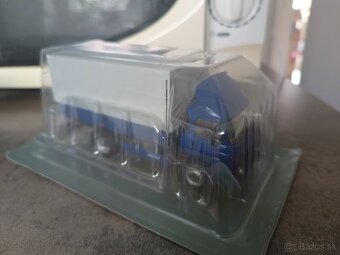 1:43 Avia - 4