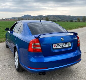 Skoda Octavia RS 2.0TFSi Limuzína SWiSS+NAVI - 4