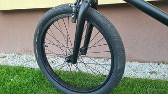 KHE BIKES SILENCER 2022 TOP STAV - 4