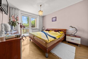 Ponúkame na predaj krásny rodinný dom, s veľkým pozemkom - 4