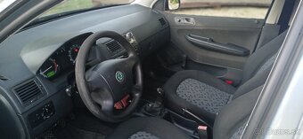 Skoda fabia 1.2 htp rv 2007 - 4