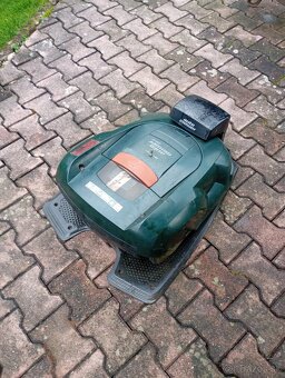 Husquarna auto mover 220 - robotická kosačka - 4