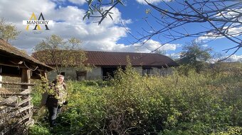 Na predaj váľkový dom za 31 000 eur na pozemku 2 608 m2 - 4