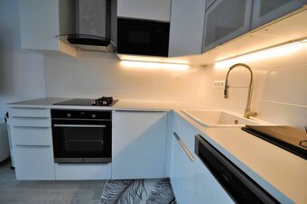 Predaj 1 izbový slnečný byt - 39 m², v Hamuliakove. - 4