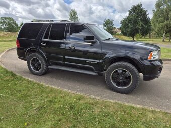 LINCOLN NAVIGATOR LIFTED 4X4 V8 BENZÍN / LPG - 4