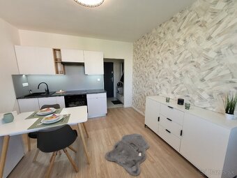 Prenájom - Garsonka Sever po rekonštrukcii - 4