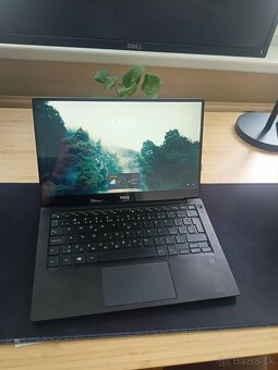 DELL XPS 13 (9360) - 4