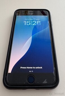 iPhone SE 2020 2nd generation 128GB - 4