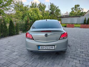 Opel Insignia 2.0 tdci -118 kW rok .2012 sedan - 4