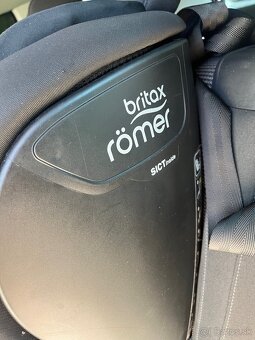 Britax Römer Autosedačka Trifix 2 i-Size, 76-105cm - 4