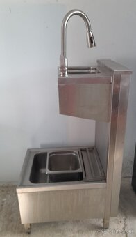 TEPLÝ PULT, VÝLEVKA, KUCHYNSKÉ ZARIADENIA - 4
