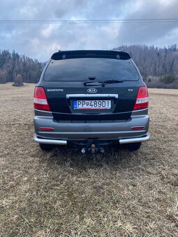 Predam Kia Sorento 4x4 2,5CRDI 103 Kw . - 4