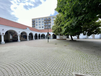 Obchodný priestor na prenájom v srdci Dunajskej Stredy - 4