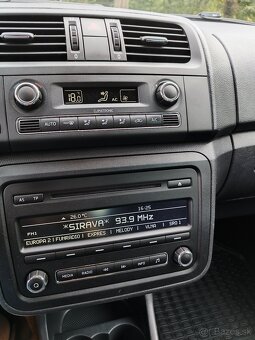 Škoda Roomster,1,4 16v facelift - 4