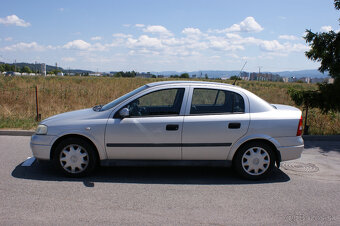 Opel Astra 1.4 16V - 4