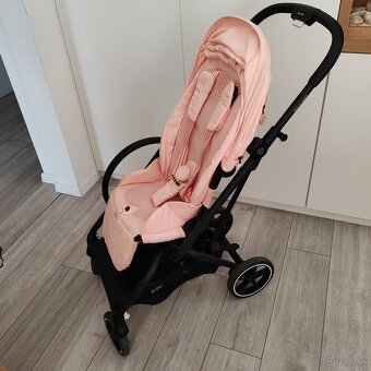 Cybex Eezy Twist S 2+ otocny - 4