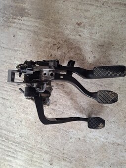 Audi A4 B5 Quattro rozpredám. - 4