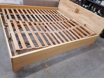 manzelská postel - 4