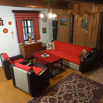 Chata v obci Turecká obklopená lesom - 4