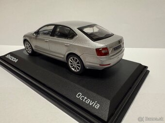 Škoda Octavia 3 1:43 - 4