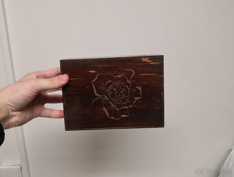 Starožitná drevená kazeta 2 - 4