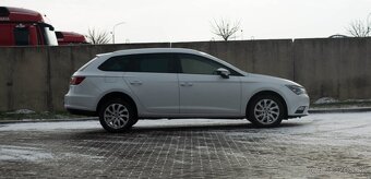 Seat Leon 1.6 TDI CR Style DSG - 4