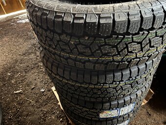 poľnohospodárske pneumatiky 285/70 R19,5 a pneumatiky TOYO - 4