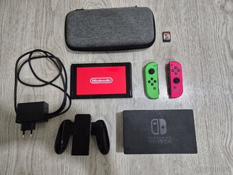 Nintendo Switch + Super Mario Bros. Wonder - 4