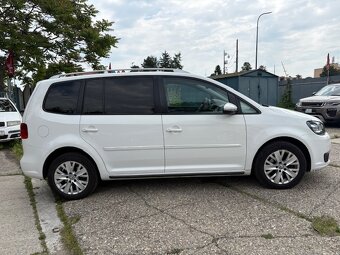 Volkswagen Touran 1.6 TDI Premium Comfortline - 4