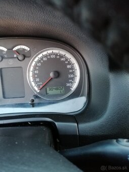 Volkswagen golf - 4