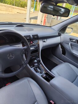Mercedes c class w203 - 4