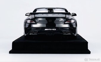 Mercedes-Benz SLS AMG | Henson&Heaven 1/18 - 4