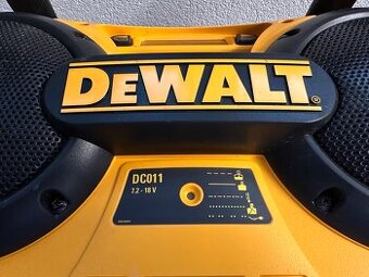 DeWalt DC011 stavebné rádio - 4