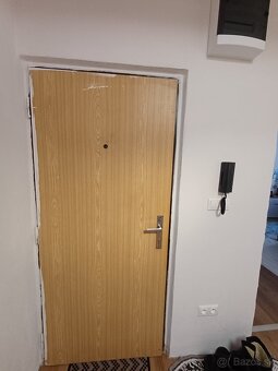 Predám vchodové protipožiarne dvere - 4