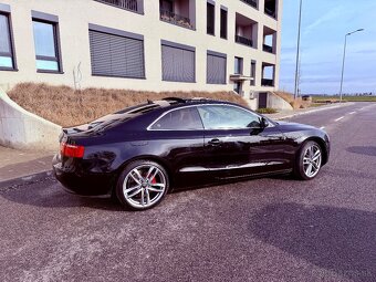 Audi A5 Coupé 2.0 TFSI, manuál, 2009 - 4