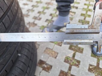 Predam pneumatiky letne 215/55 R17 94W - 4