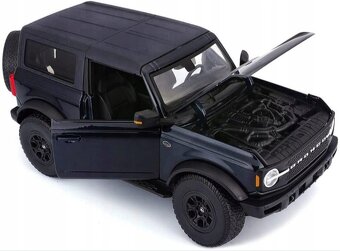 Maisto Ford Bronco Wildtrak 2021, 1:18,čierna metalíza - 4