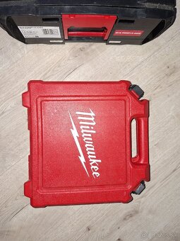 Milwaukee - 4