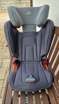 Britax Römer Kidfix - 4