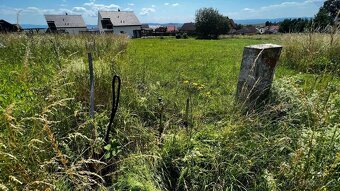 REZERVOVANÉ NA PREDAJ stavebný pozemok Stará Lesná - výmera - 4