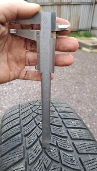 Zimné pneumatiky 215 55 r17 - 4