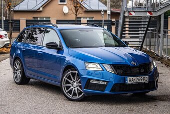 Škoda Octavia Combi 2.0 TDI DPF RS DSG - 4