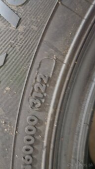 Zimne pneu 195/75 r16c vredestein - 4