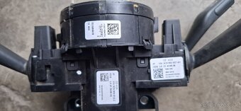 Podvolantová jednotka s páčkami VW Passat B6 - 4