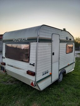 obytný príves - karavan. Chateau 330 - 4