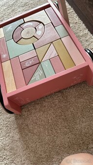 vozík s kockami Little dutch - 4