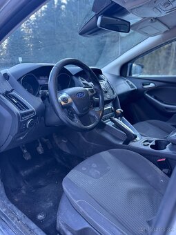 Ford focus 1.6 - 4